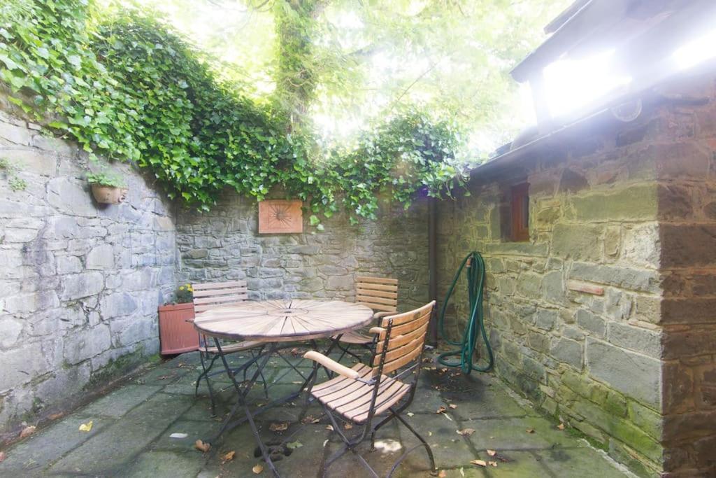 Villa Alla Trappola San Clemente in Valle Buitenkant foto